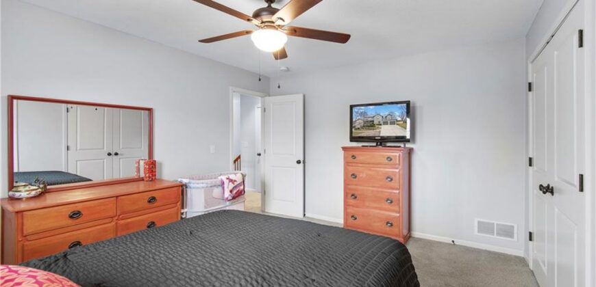 8119 NW Venita Street, Weatherby Lake, MO 64152