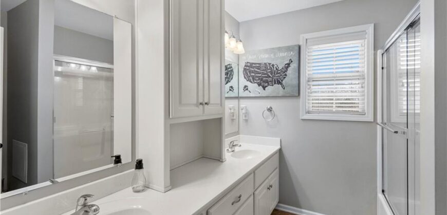 8119 NW Venita Street, Weatherby Lake, MO 64152