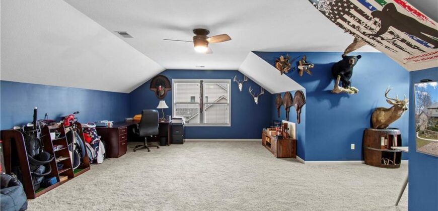 8119 NW Venita Street, Weatherby Lake, MO 64152