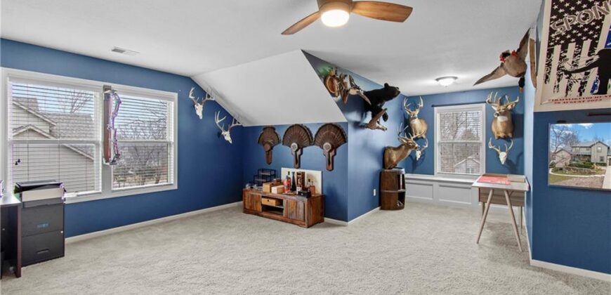8119 NW Venita Street, Weatherby Lake, MO 64152