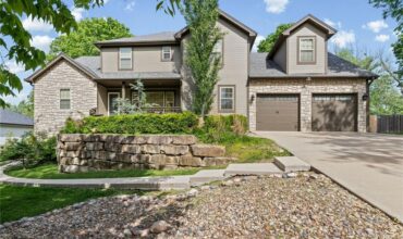 8119 NW Venita Street, Weatherby Lake, MO 64152