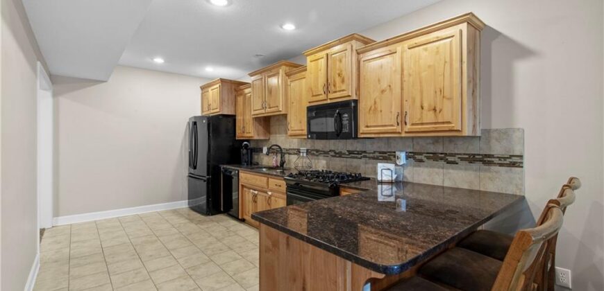 8119 NW Venita Street, Weatherby Lake, MO 64152