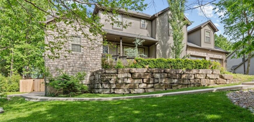8119 NW Venita Street, Weatherby Lake, MO 64152