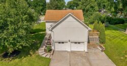 402 Kingsley Avenue, Liberty, MO 64068