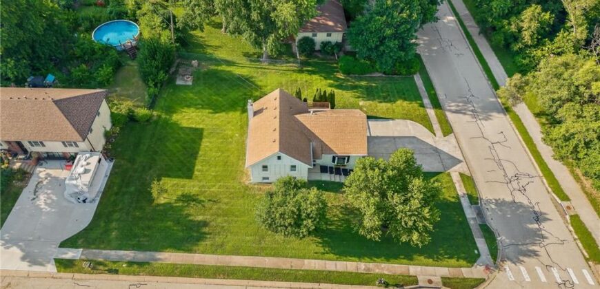 402 Kingsley Avenue, Liberty, MO 64068
