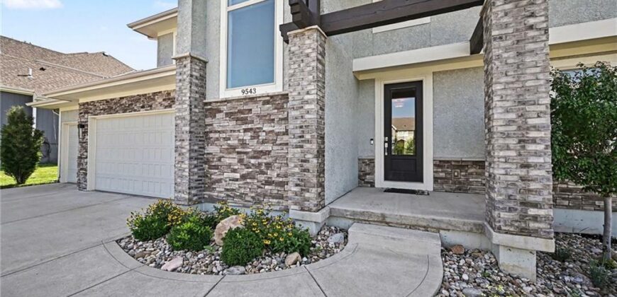 9543 N Kentucky Avenue, Kansas City, MO 64157