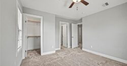 9543 N Kentucky Avenue, Kansas City, MO 64157