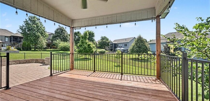 9543 N Kentucky Avenue, Kansas City, MO 64157