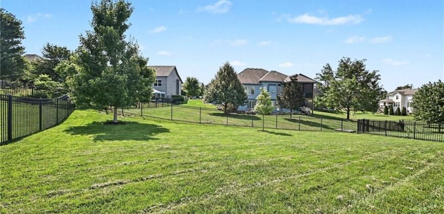 9543 N Kentucky Avenue, Kansas City, MO 64157