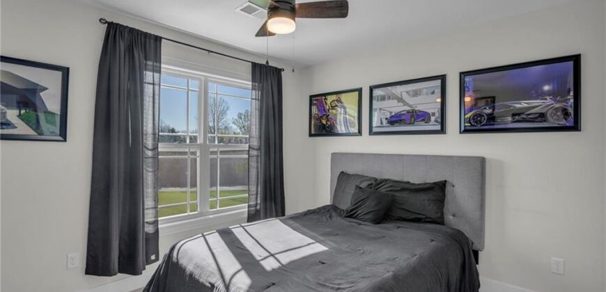 7904 N Spruce Avenue, Kansas City, MO 64119