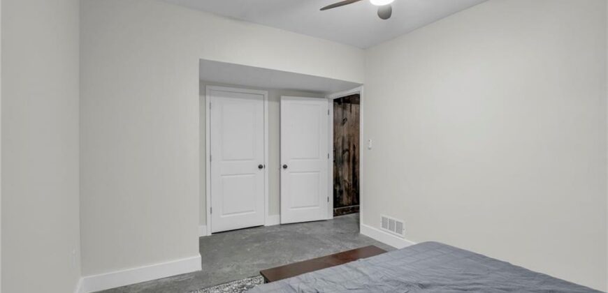 7904 N Spruce Avenue, Kansas City, MO 64119