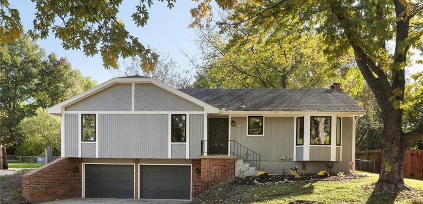 1201 Bristol Way, Liberty, MO 64068