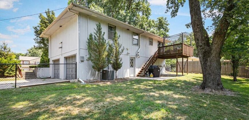 4916 NE Davidson Road, Kansas City, MO 64118