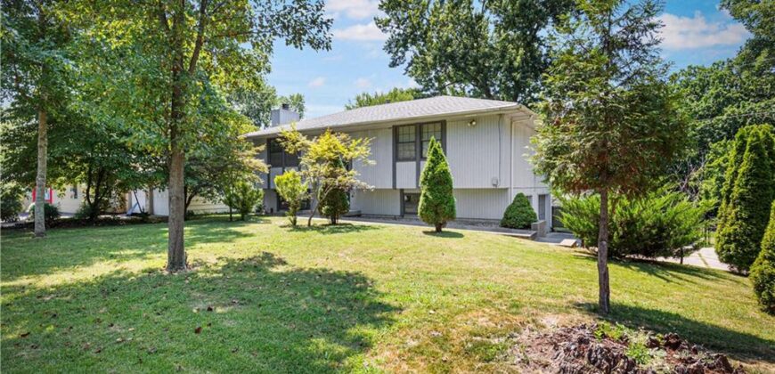 4916 NE Davidson Road, Kansas City, MO 64118