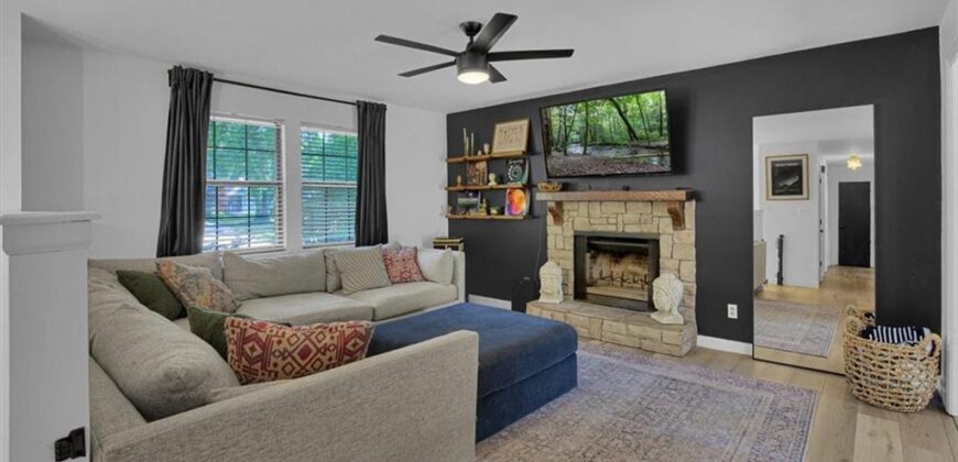 4916 NE Davidson Road, Kansas City, MO 64118