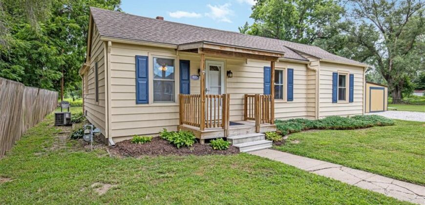 405 Hardwicke Avenue, Birmingham, MO 64161