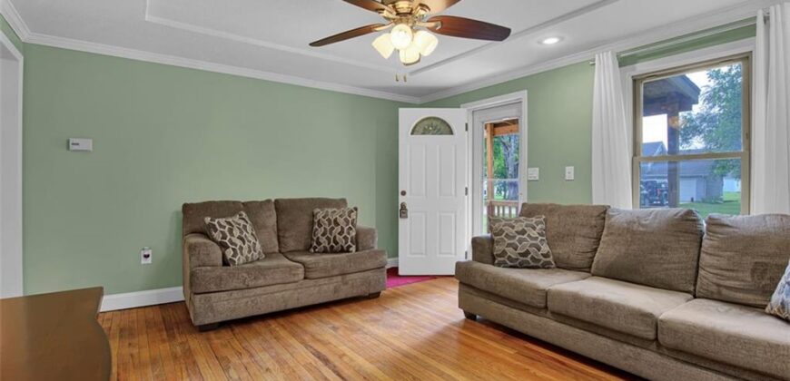 405 Hardwicke Avenue, Birmingham, MO 64161