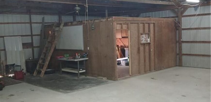 17504 State Route 33 Highway, Holt, MO 64048