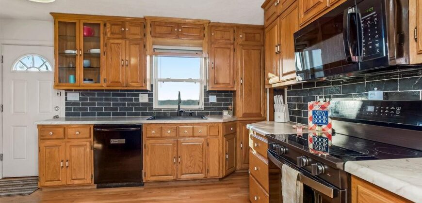 17504 State Route 33 Highway, Holt, MO 64048
