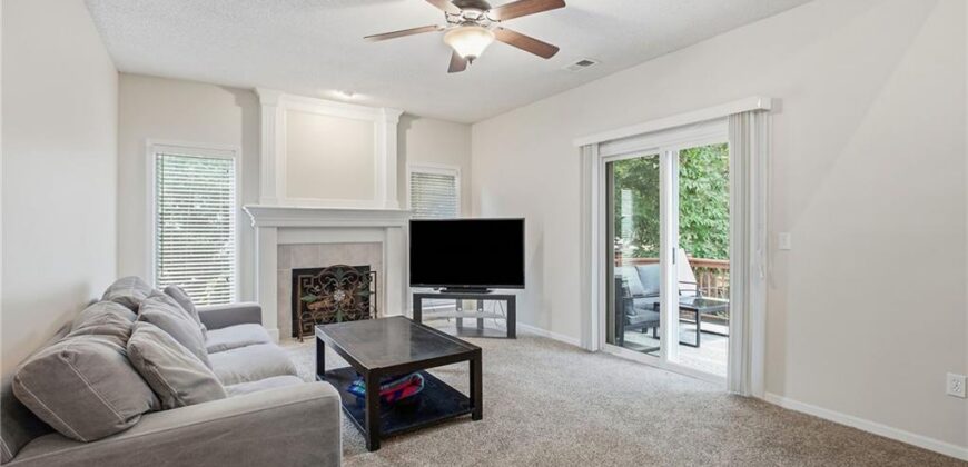 8707 N Mcdonald Avenue, Kansas City, MO 64153