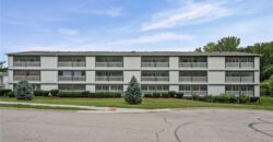 2317 NE 68th Street, Gladstone, MO 64118