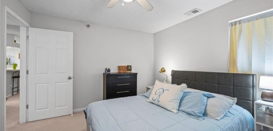 2317 NE 68th Street, Gladstone, MO 64118