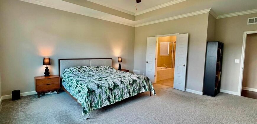 6708 NW 105th Street, Kansas City, MO 64154
