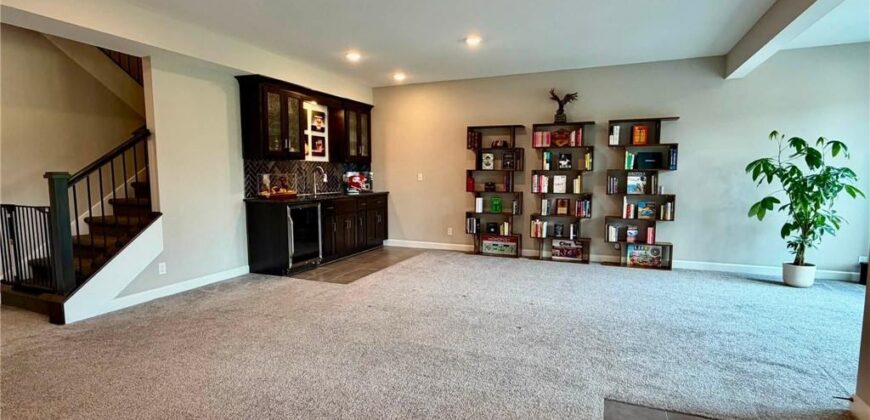 6708 NW 105th Street, Kansas City, MO 64154