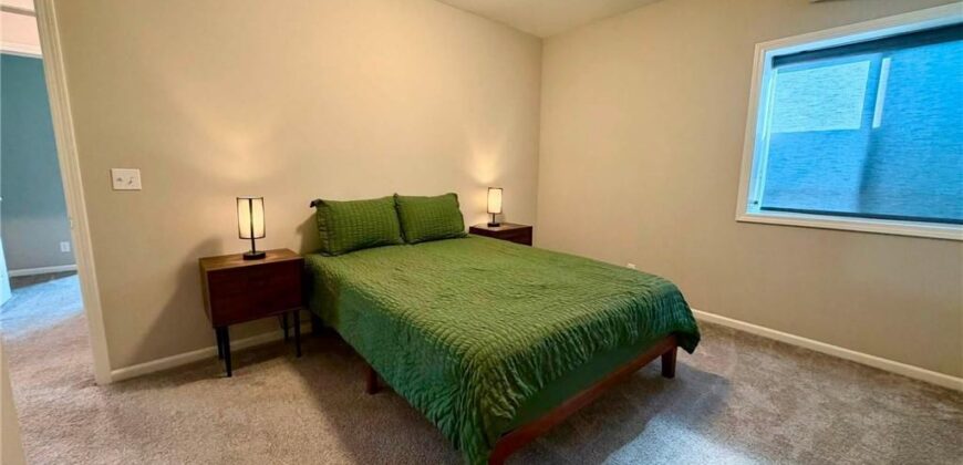 6708 NW 105th Street, Kansas City, MO 64154
