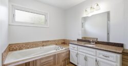 10304 NW 85th Court, Kansas City, MO 64153