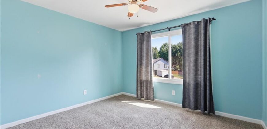 10304 NW 85th Court, Kansas City, MO 64153