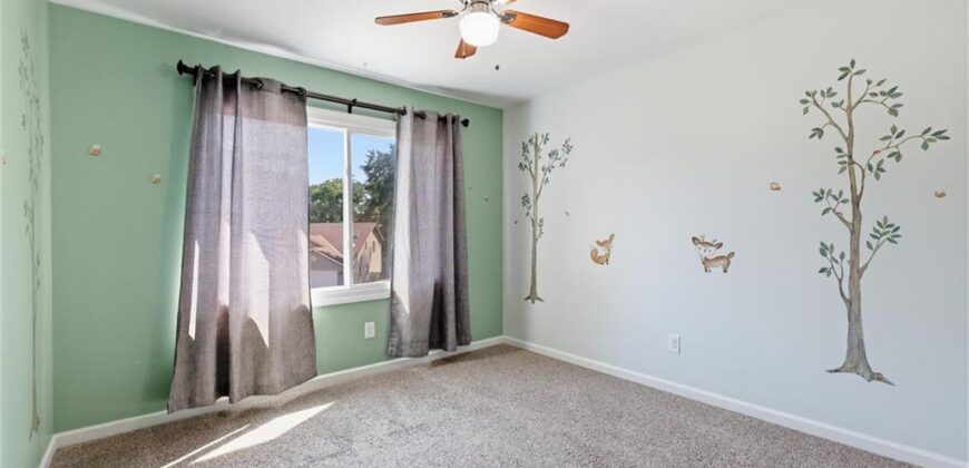10304 NW 85th Court, Kansas City, MO 64153