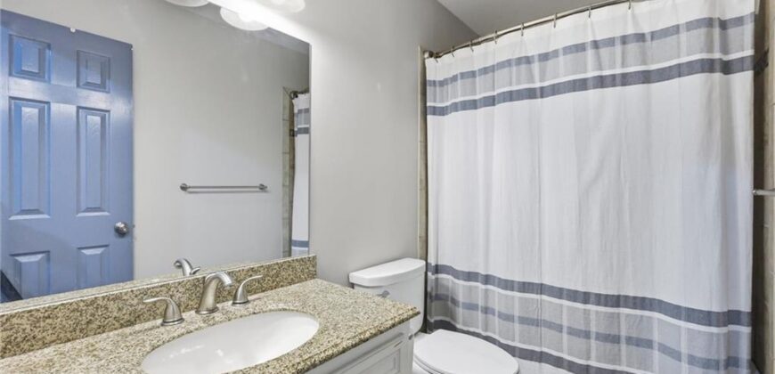 10304 NW 85th Court, Kansas City, MO 64153