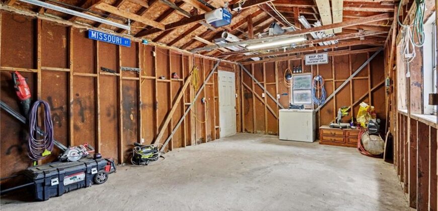 14017 Henson Road, Holt, MO 64048