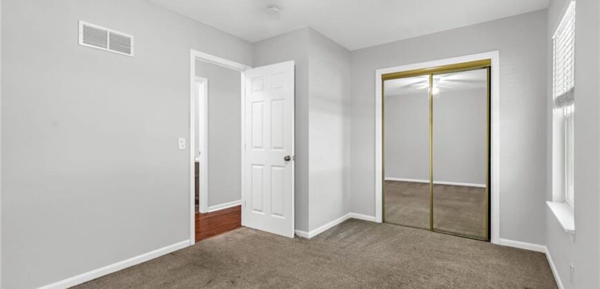 5702 N Highland Avenue, Kansas City, MO 64118