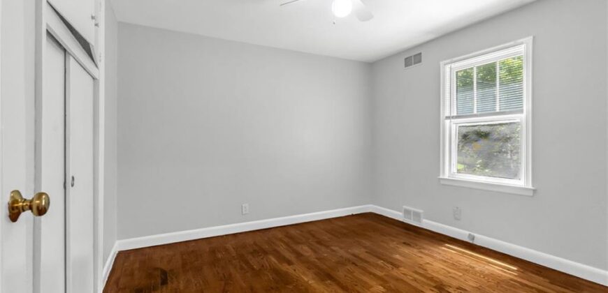 3701 NE 34 Terrace, Kansas City, MO 64117