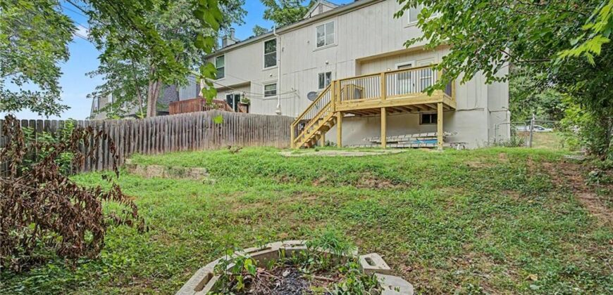 7232 N Askew Avenue, Kansas City, MO 64119