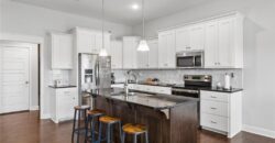 10533 N Randolph Avenue, Kansas City, MO 64157