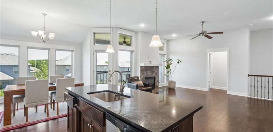 10533 N Randolph Avenue, Kansas City, MO 64157