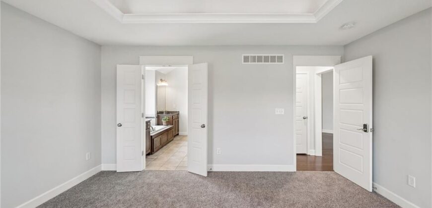 10533 N Randolph Avenue, Kansas City, MO 64157