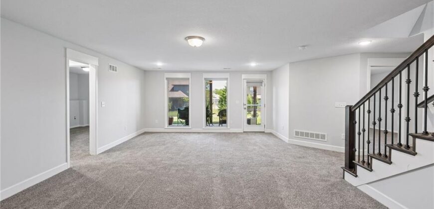 10533 N Randolph Avenue, Kansas City, MO 64157