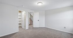 10533 N Randolph Avenue, Kansas City, MO 64157