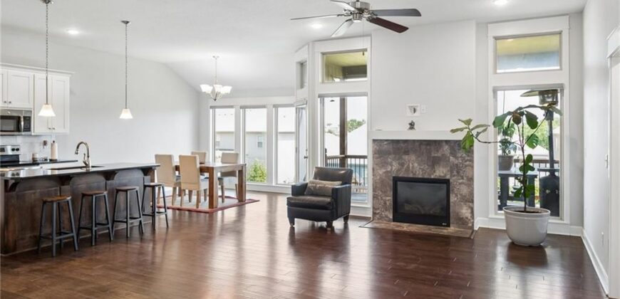 10533 N Randolph Avenue, Kansas City, MO 64157