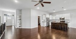 10533 N Randolph Avenue, Kansas City, MO 64157