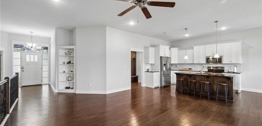 10533 N Randolph Avenue, Kansas City, MO 64157