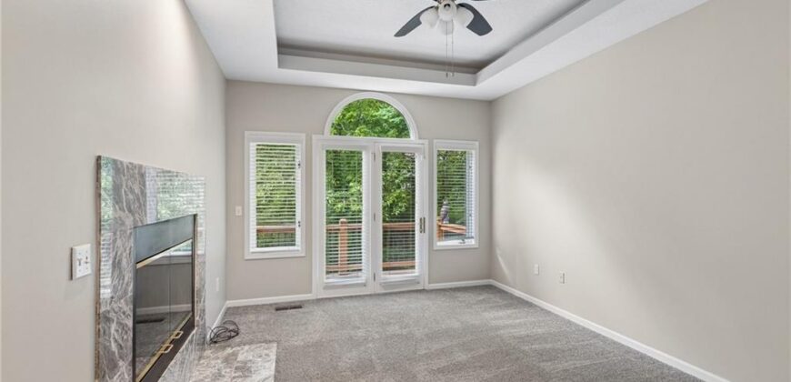 5224 N Main Street, Kansas City, MO 64118