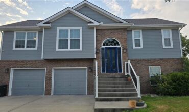 1019 NW 91st Terrace, Kansas City, MO 64155
