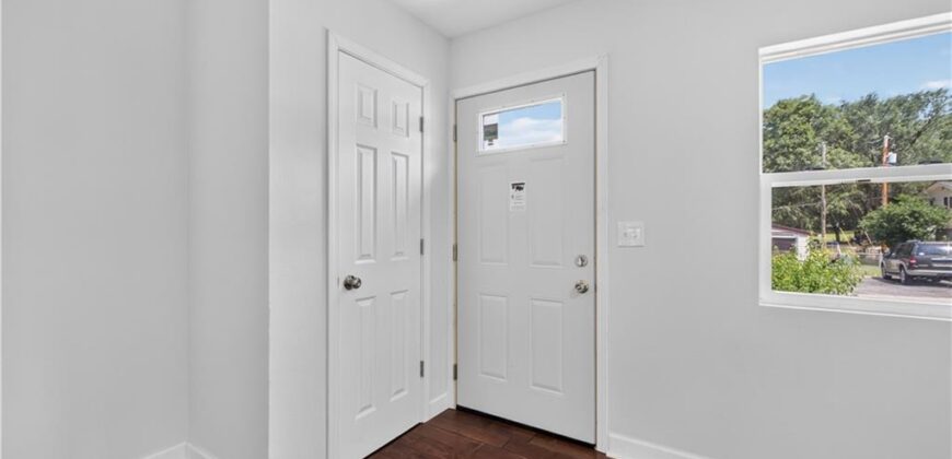 103 Berton Road, Excelsior Springs, MO 64024