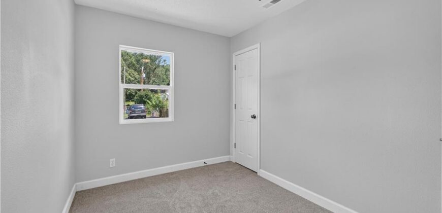 103 Berton Road, Excelsior Springs, MO 64024