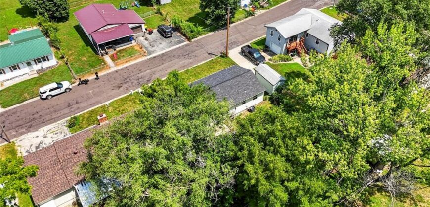103 Berton Road, Excelsior Springs, MO 64024